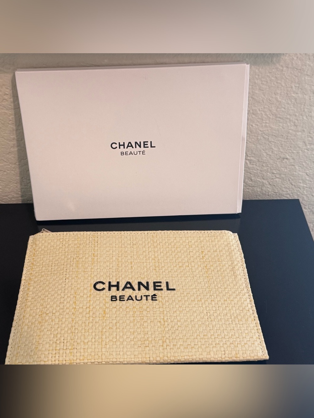 Chanel Beauty raffia pouch. New In Box.